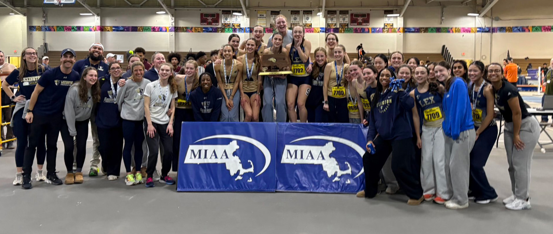 Lexington 2025 Division 1 Indoor Track champion